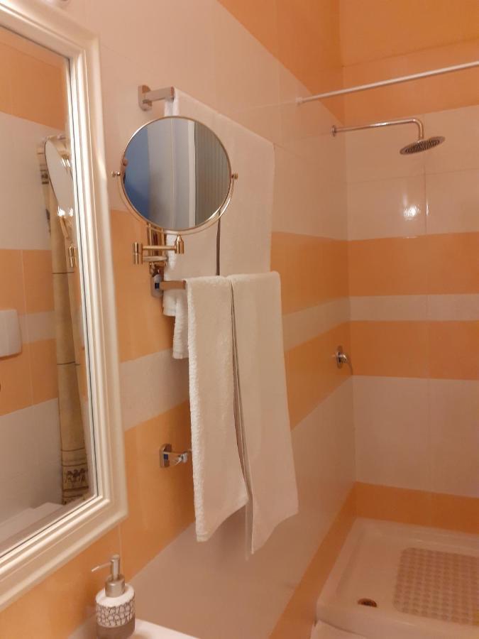 Hotel Guri Elbasan Luaran gambar