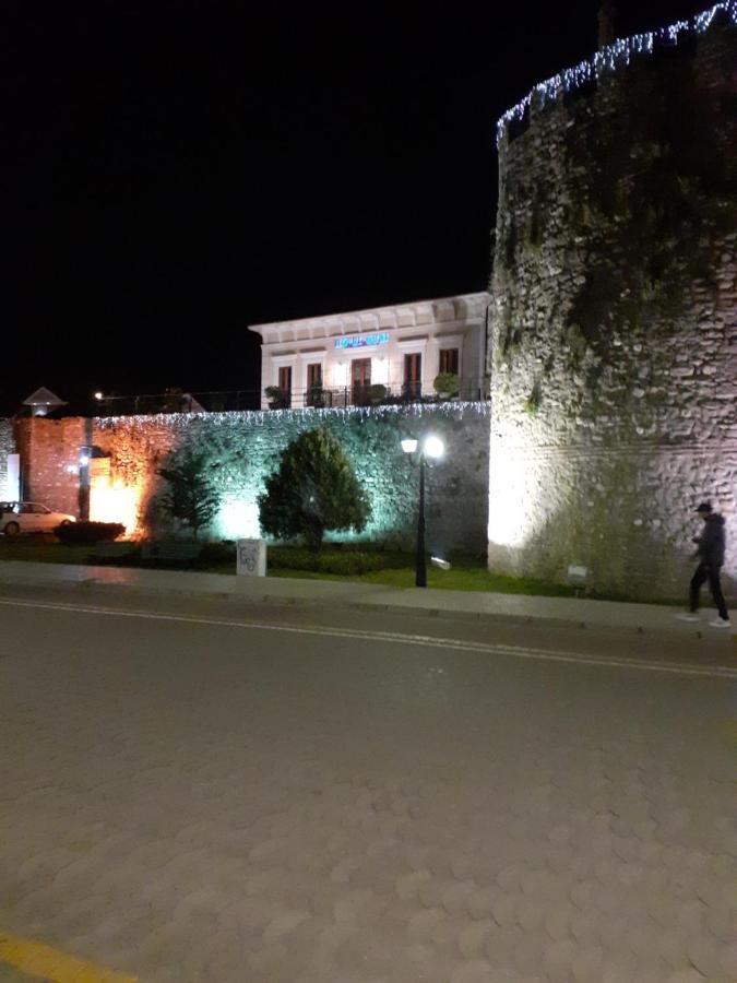Hotel Guri Elbasan Luaran gambar